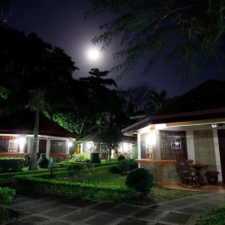 Villas Acacia Beach & Garden Hotel